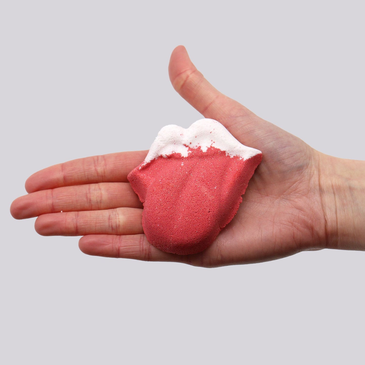 Lips Bath Bomb for Kids – Raspberry & Pomegranate